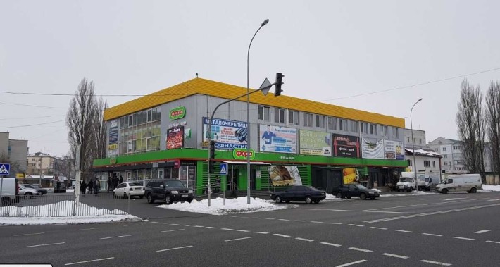 Оренда торгових площ та офісів в ТЦ "Неміплаза", Немішаєве - фото 1