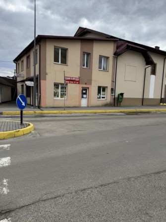 Здам в довготривалу оренду нежитлове приміщення в центрі Східниці - фото 1