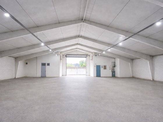 Готові зручні склади/виробництво під аренду. 430 та 800 м² (Київська траса). Нерубайское