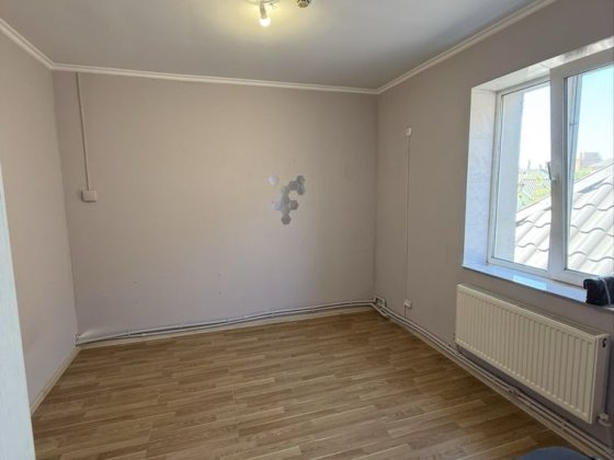 В салоні краси здається в оренду кабінет! Хорол