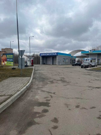 Здається в оренду приміщення СТО місто Зіньків - фото 1