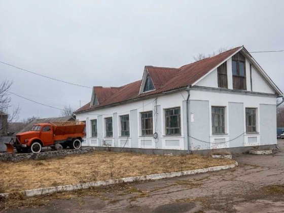 Виробничо-логістичний центр на міжнародній трасі М-01 Ріпки