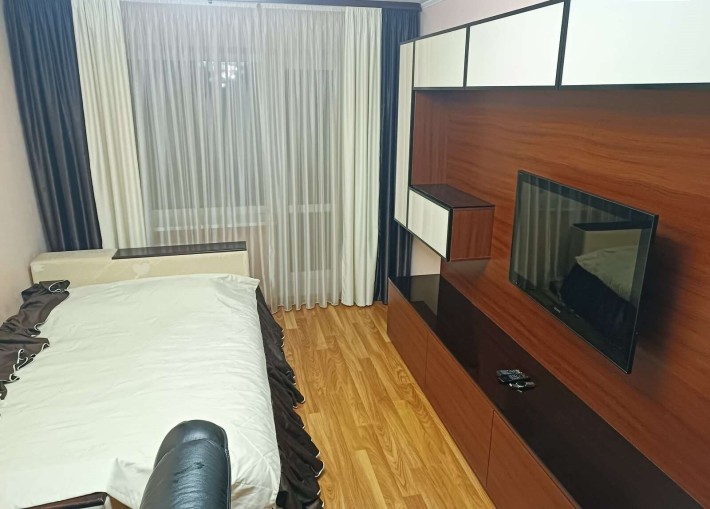 Продаж 2-к квартири вул. А. Ахматової 43 - фото 1