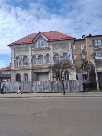Продам помещение в центре города - фото 1