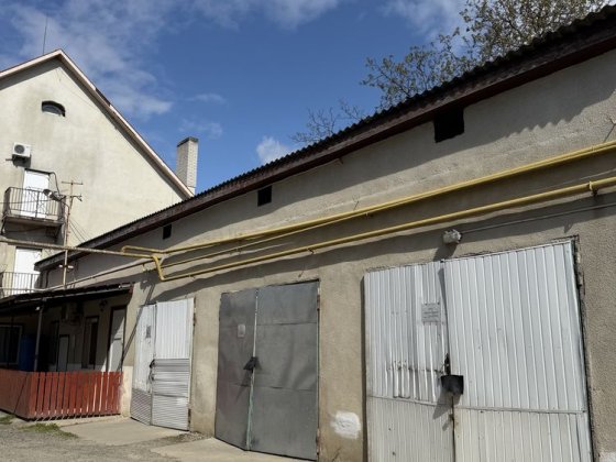 Продаж комерційного приміщеня під будь який вид діяльності Берегово