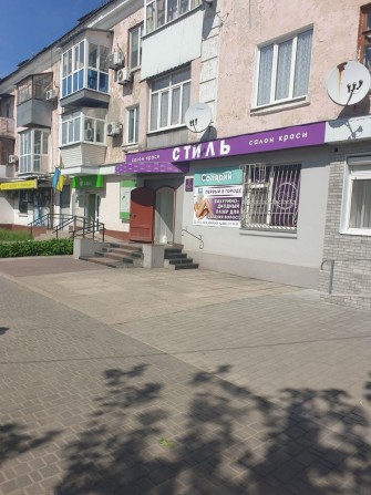 Продаж комерційного приміщення в центрі Соцміста  пр. Конституціі, 17 - фото 1