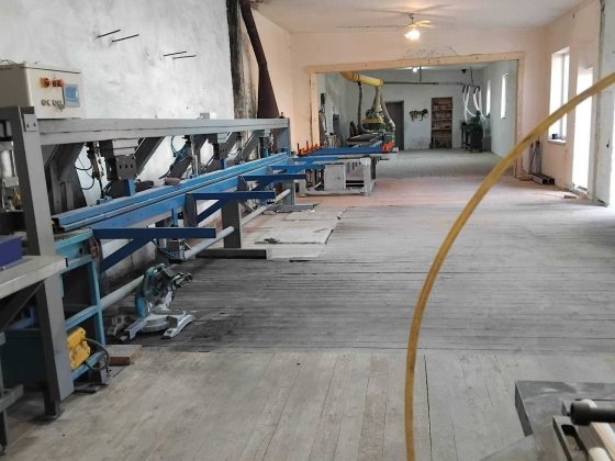 Продаж комерційного приміщення в Івано-Франківській області, діючий деревобробний бізнес! Долина