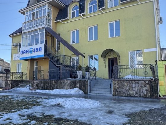 Продаж комерційного приміщення в центрі Калинівки Калинівка