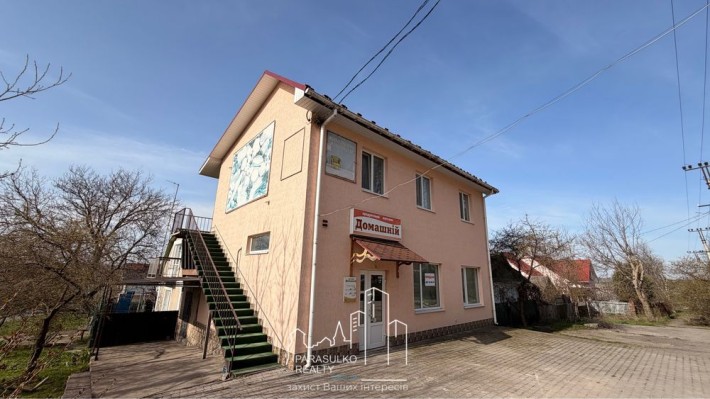 Продам простору будівлю - фото 1