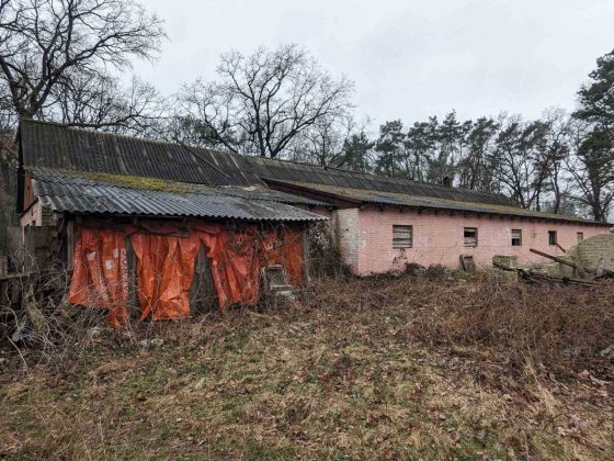 Група будівель 527.3 м2. Ківерці, вул Філатова 7А Киверцы