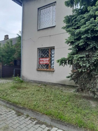 Продаж фасадного комерційного приміщення 87 кв м в м.Ківерці - фото 1