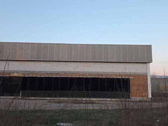 Комерцiйна будiвля продаж Коростень