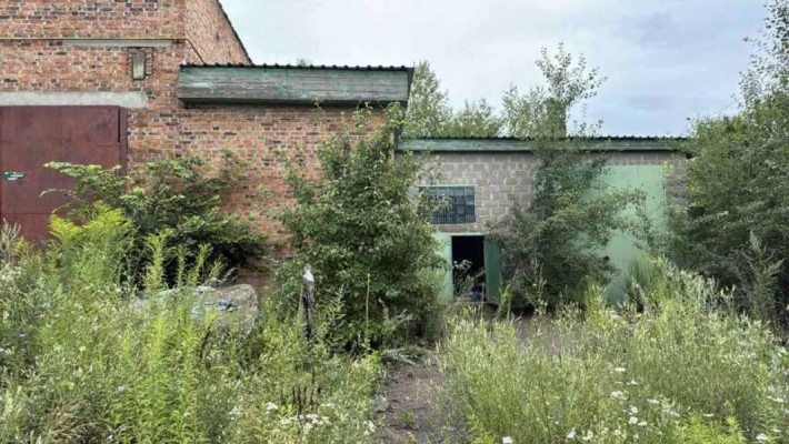 Нежитлові приміщення 332.9 м2, 0.1 га Коростень, вул Кемського,69Ж - фото 1