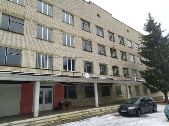 Будівля 3883,9 м2, 0,4 га, Коростень, вул Сергія Кемського 69 Коростень
