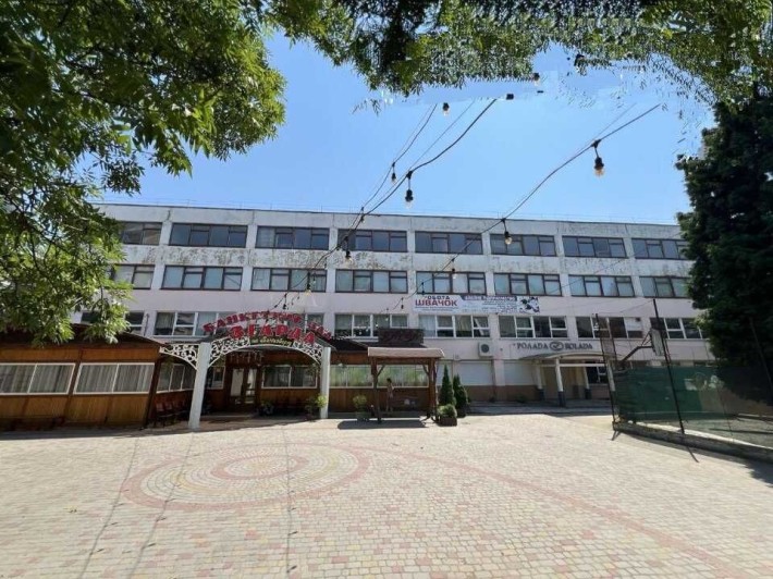 Будівля Приміщення вул. С. Петлюри 94а (2257 кв.м.)  | під бізнес / інвест з торгів - фото 1