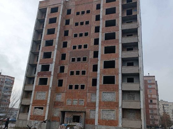 Незавершене будівництво житлового м. Лозова, мікрорайон 4 Лозовая