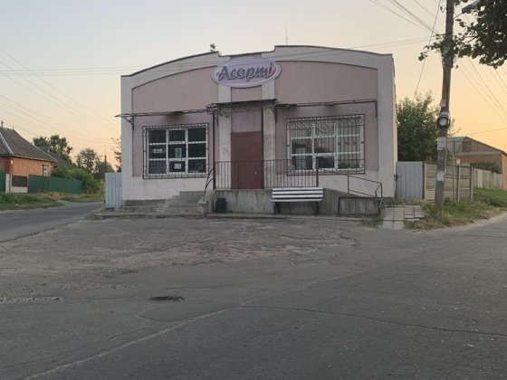 Капітальне приміщення-магазин  118 м. кв .Вдале розташування! Миргород