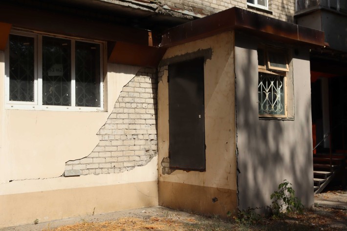 Аптека, офіс, банк, магазин - 50,1м2 Селище Полігон, червона лінія - фото 1