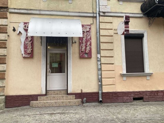 ПРОДАЖ/магазин/центральна частина міста Стрий