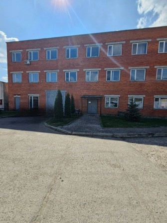Продаж меблевої компанії з приміщенням і обладнанням - фото 1