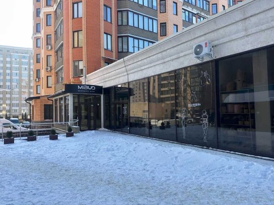 Продаж комерційного приміщення на Зарічанській. Хмельницкий