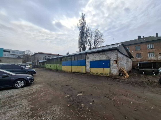 Центр міста! Продаж приміщення 600 м² + 10 соток, вул. П. Скоропадського Белая Церковь