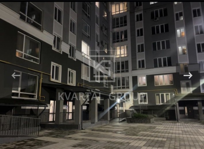 Продаж. Комерційне приміщення в престижному ЖК м Буча - фото 1