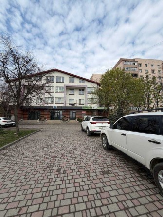 Продаж комерційного приміщення вільного призначення - фото 1