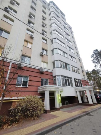 Продаж комерційного приміщення з ремонтом - фото 1