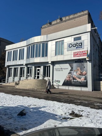 Продам окремозбудовану будівлю в центрі міста Кременчук - фото 1