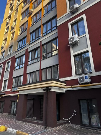 Комерційна нерухомість в центрі міста - фото 1
