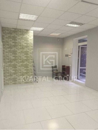 Продаж Комерційного приміщення з РЕМОНТОМ в Ірпені, ОКРЕМИЙ вхід! - фото 1