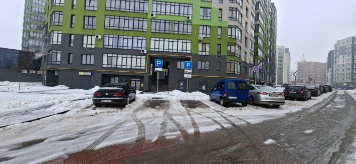 Комерційне приміщення вільного призначення - фото 1