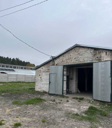 Продаж Комерційного приміщення (Земельна ділянка 2,4 Га ) - фото 1