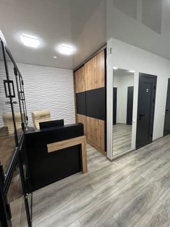 Продаж комерційного приміщення в центрі Івано-Франківська - фото 1