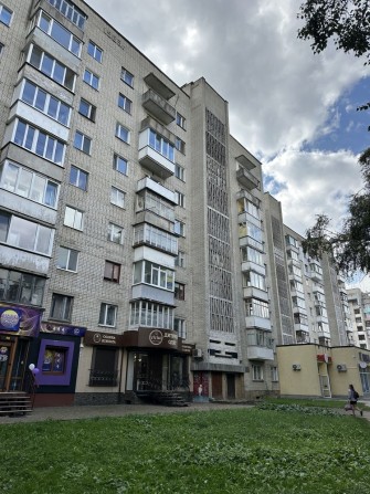 3 кім фасадна і кутова квартира під комерцію - фото 1