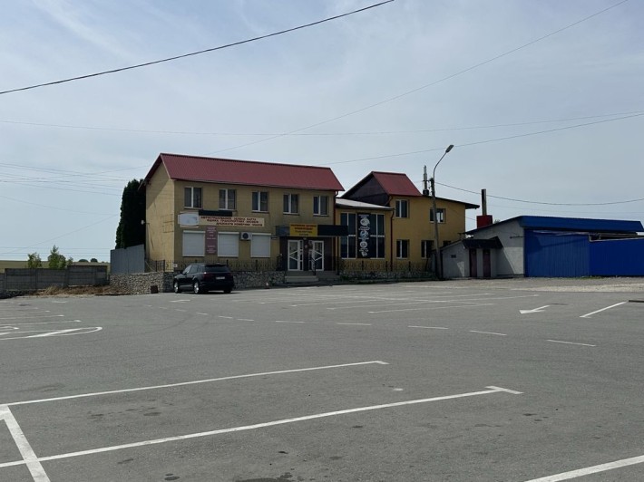 Комерці  270,7 м/кв р-н Дружба (МРЕО) - фото 1