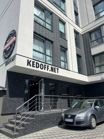 Продаж Оренда Комерц Приміщення м.Рівне вул. Соборна, 16 Центр 71 кв.м - фото 1
