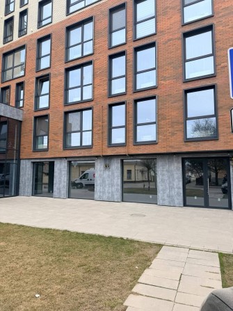 Фасадне приміщення 186 м² ЖК Компас — під прибутковий бізнес - фото 1