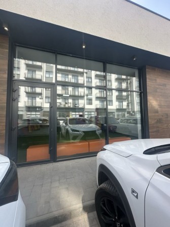 Продаж комерційного фасадного приміщення Боздош при дорозі з землею - фото 1