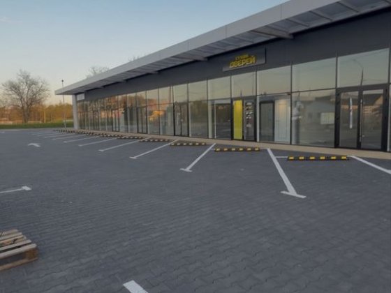 Комерційні приміщення на вʼїзді в місто . Черновцы