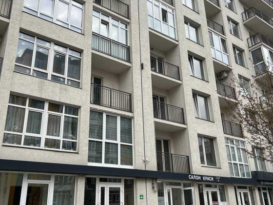 Комерційне приміщення в ЗДАНІЙ НОВОБУДОВІ 75м2 Черновцы