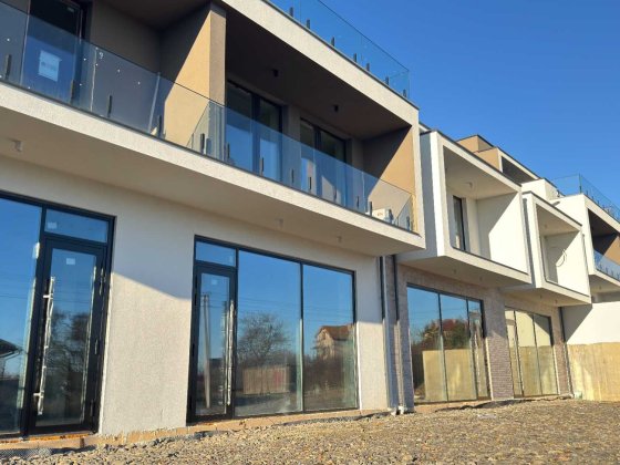 Продаж комерційного приміщення вільного призначення | ЖК «Вербний» БАМ Ужгород
