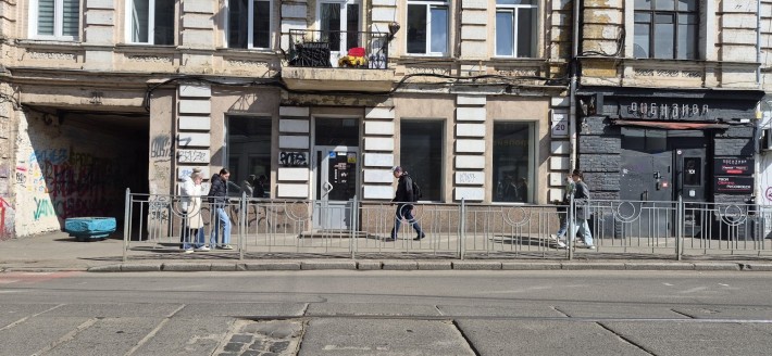 Продається фасадне приміщення 113 кв.м на Подолі - фото 1