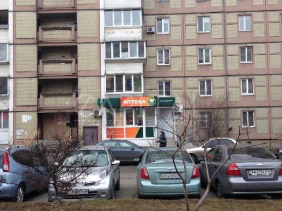 Продаж торгової площі з орендарями, 84м2, Святошинський р-н, Київ