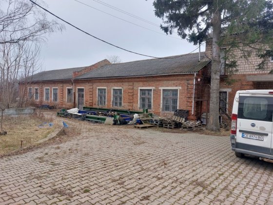 Продаж ,виробгичі приміщеня ,склад ,офіс МИКОЛАІВСЬКА Чернівці