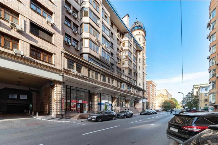 Продаж Фасад 336м2 Центр Павлівська з ремонтом 36 кВт без комісії торг - фото 1