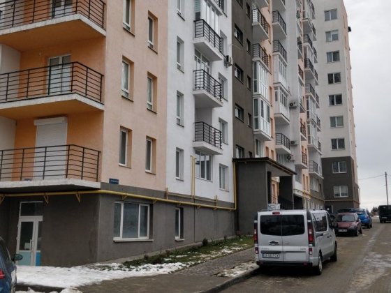 Продається Комерційне приміщення в новобудові. Черновцы