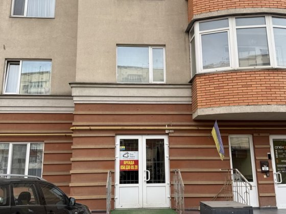 Продаж комерційного приміщення на Проспекті Незалежності Черновцы