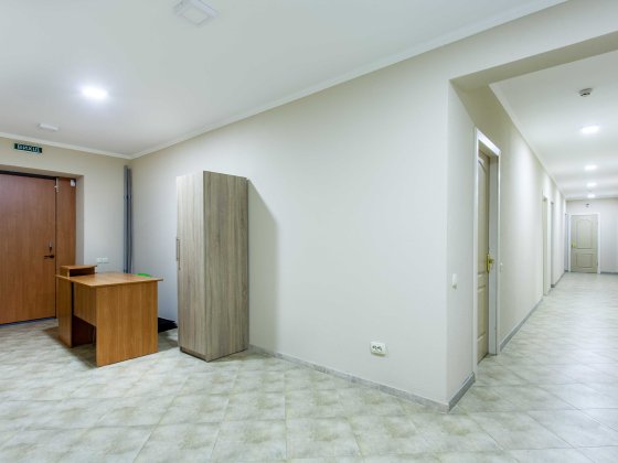 Продаж комерційного приміщення 440м2 неподалік від метро Бориспільська, Вирлиця Київ